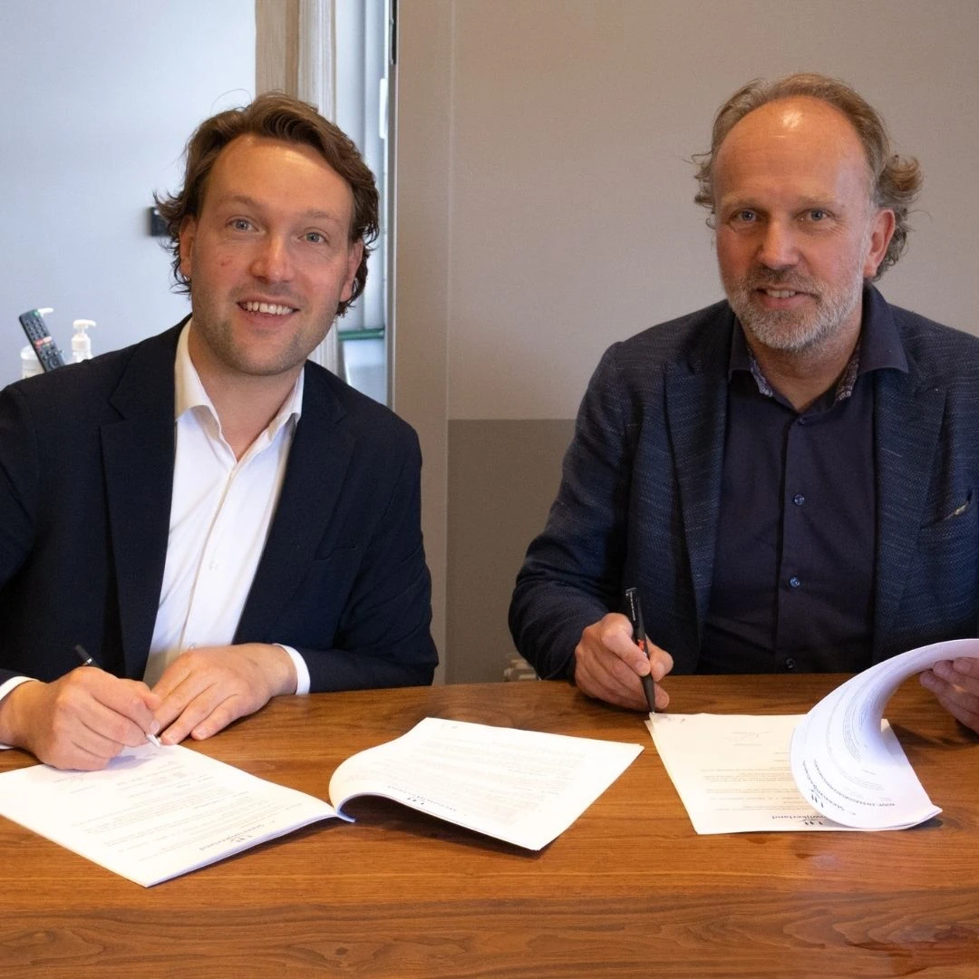 Ondertekening locatie voormalige Woldschool Steenwijkerwold